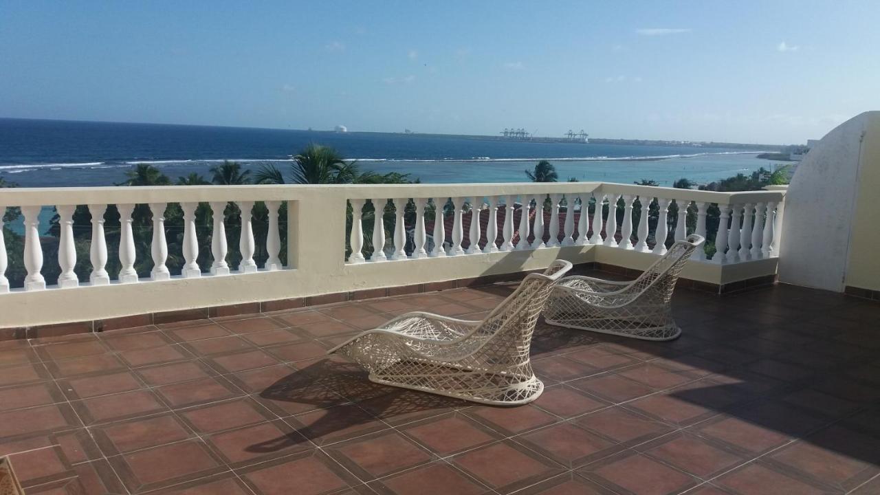 Residencial Las Palmeras De Willy ボカ・チカ エクステリア 写真