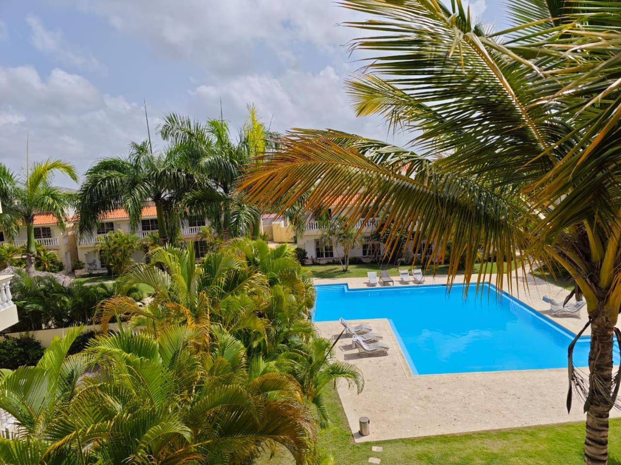 Residencial Las Palmeras De Willy ボカ・チカ エクステリア 写真